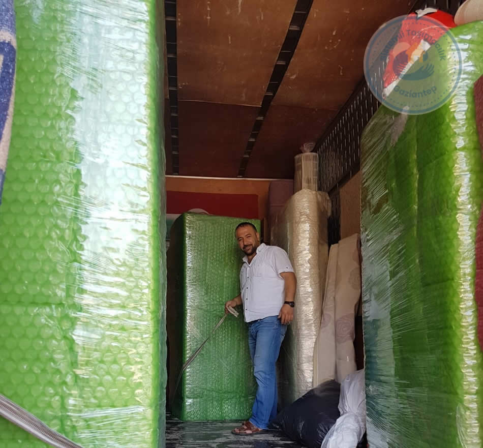 Oturma grubu ve koltuk paketleme